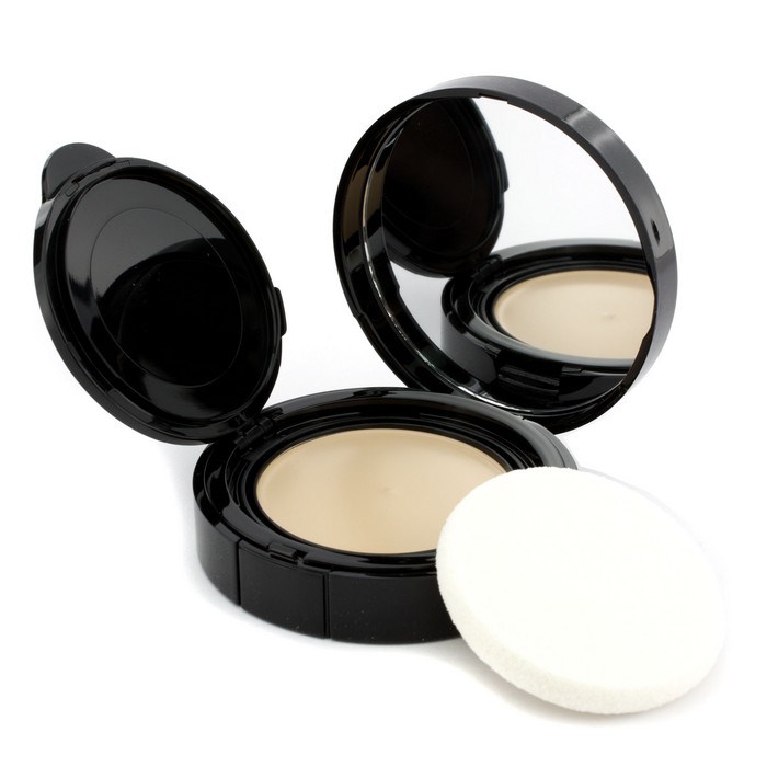 Chanel Vitalumiere Aqua Fresh And Hydrating Cream Compact MakeUp SPF 15 - #  10 Beige Makeup